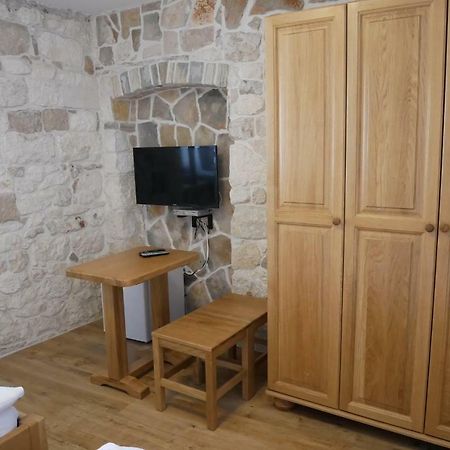 Guest House Jere Old Town روغوزنيكا المظهر الخارجي الصورة