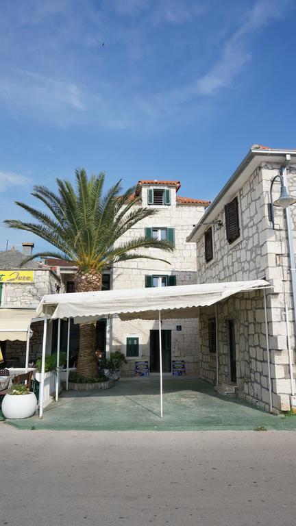 Guest House Jere Old Town روغوزنيكا المظهر الخارجي الصورة