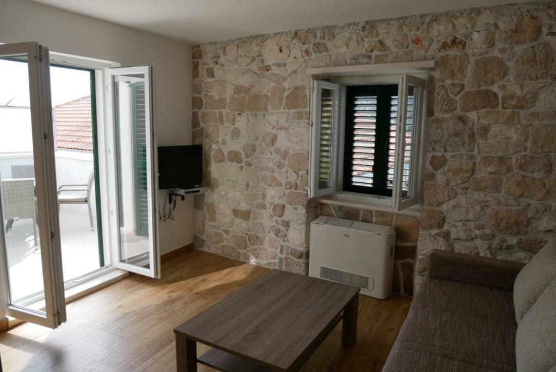 Guest House Jere Old Town روغوزنيكا المظهر الخارجي الصورة