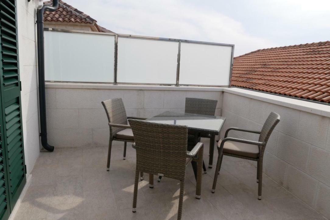 Guest House Jere Old Town روغوزنيكا المظهر الخارجي الصورة